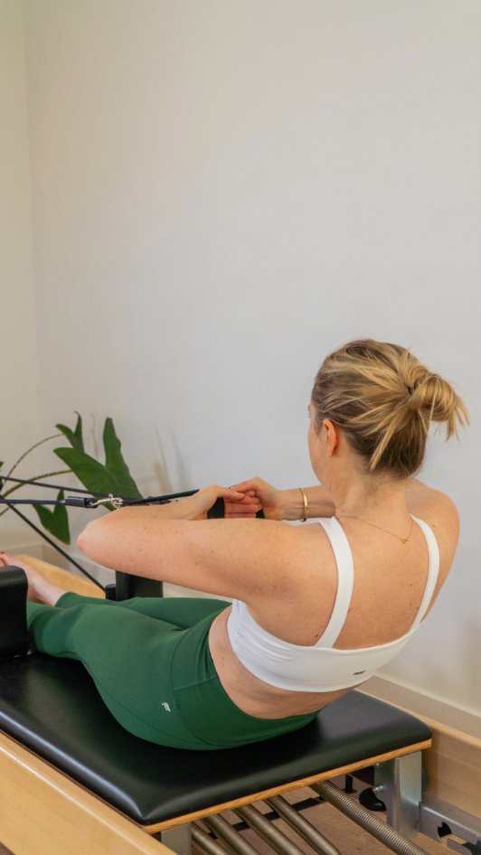 Pilates Reformer — rowing